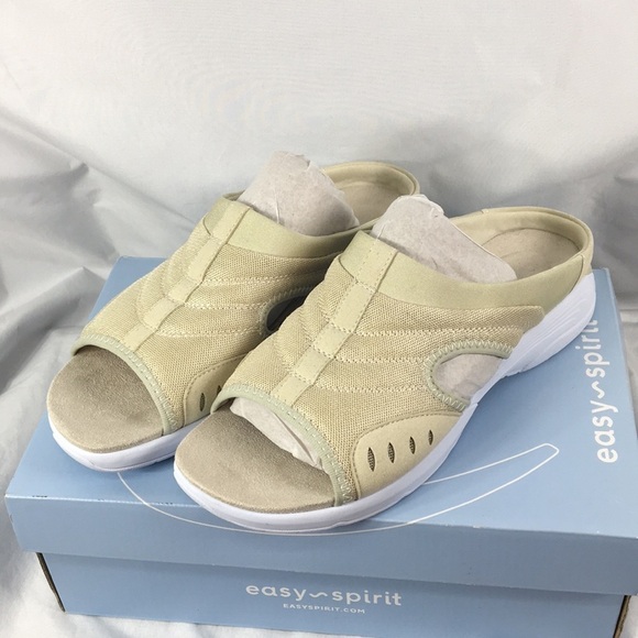 Easy Spirt Women’s Traciee2 Light Natural Slide Sandal Size 9.5 NEW With Box - Picture 1 of 13